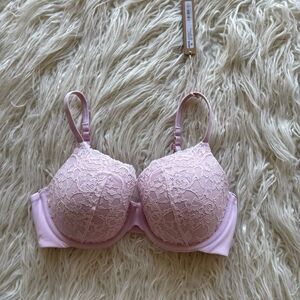 Skims Fits Everybody Lace T-shirt Bra Cherry Blossom 36C